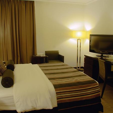 Amman Airport Hotel Al Qastal Ngoại thất bức ảnh