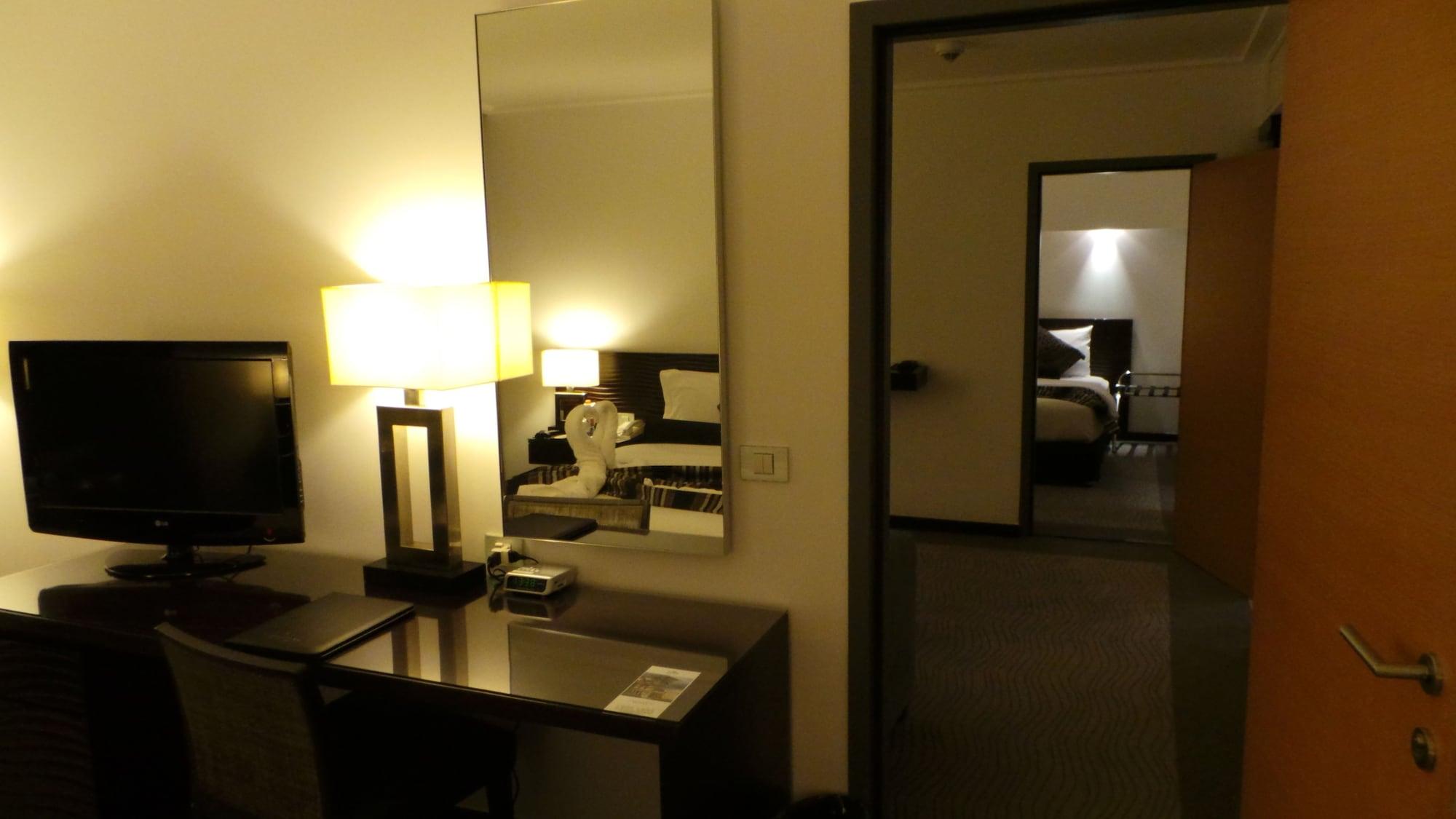 Amman Airport Hotel Al Qastal Ngoại thất bức ảnh