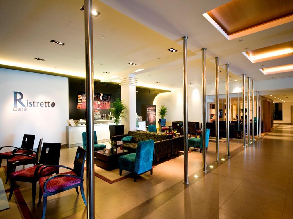 Amman Airport Hotel Al Qastal Ngoại thất bức ảnh